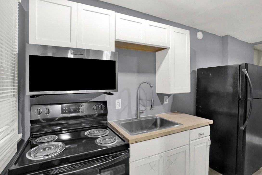 810 N Euclid Ave - Photo 3 of 16