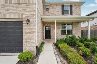 5806 Aurora Greens Ln - Photo 1 of 1