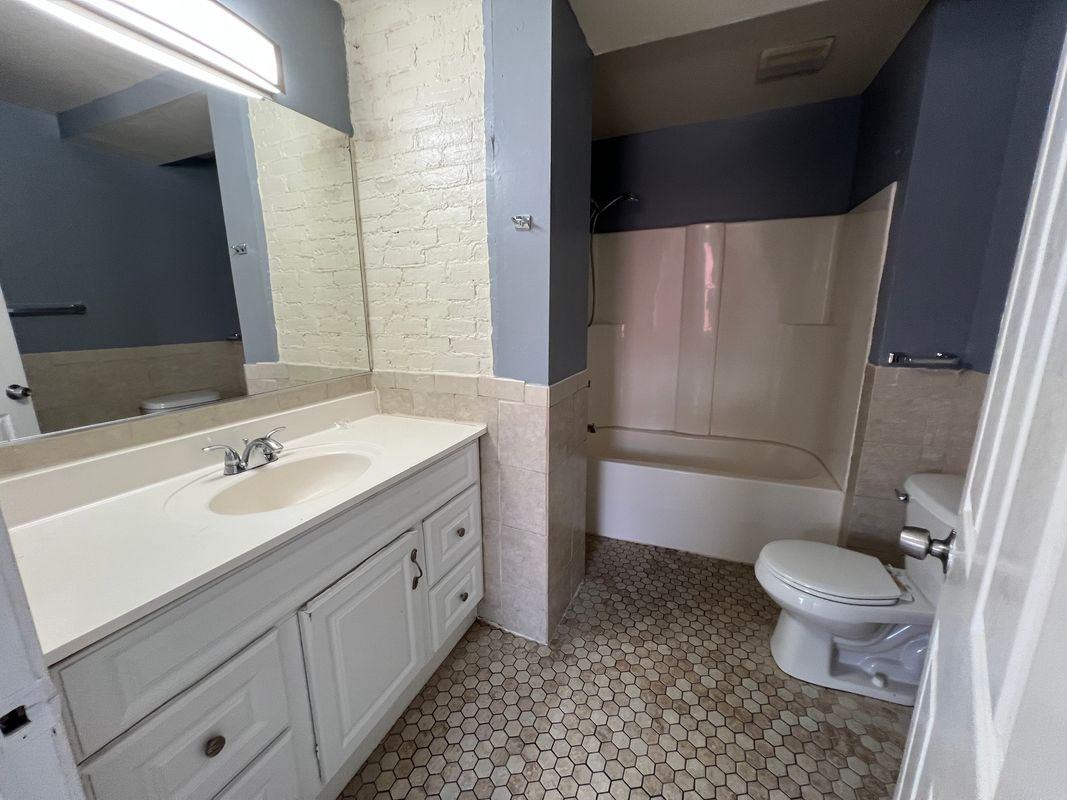 761 Main St ##3e - Photo 5 of 6