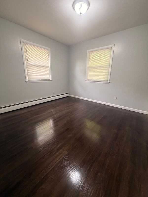 76 Revere St ##2r - Photo 5 of 6