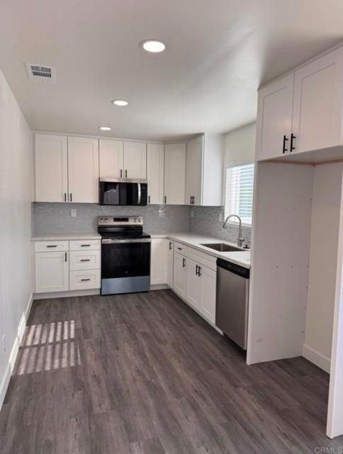 1196 Del Mar Ave - Photo 4 of 10