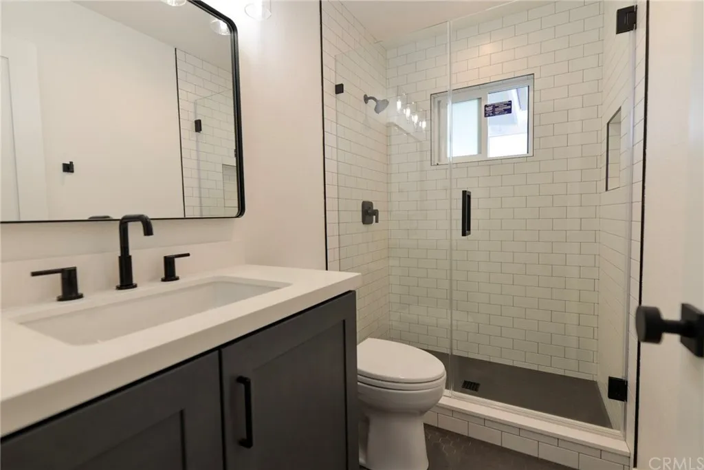 223 Avenida De La Grulla ##C - Photo 6 of 15