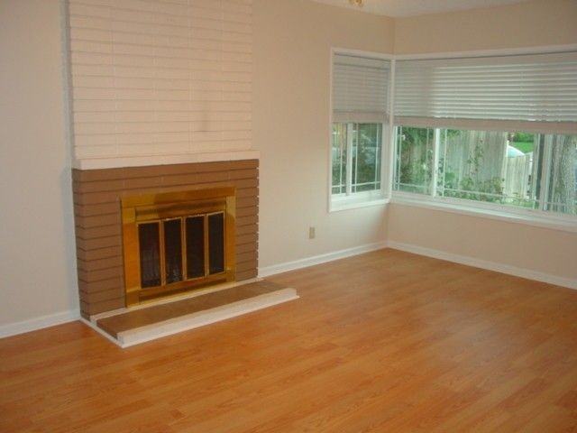9952 Vanguard Dr - Photo 2 of 9