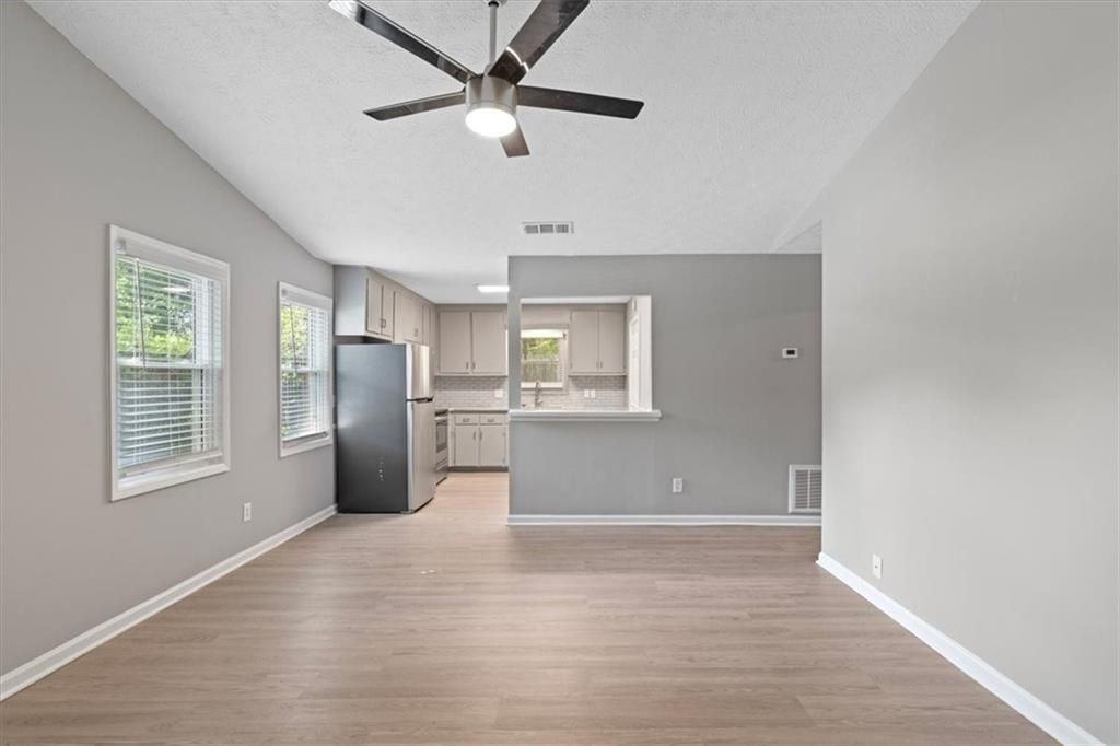 894 Five Forks Trickum Rd - Photo 2 of 28