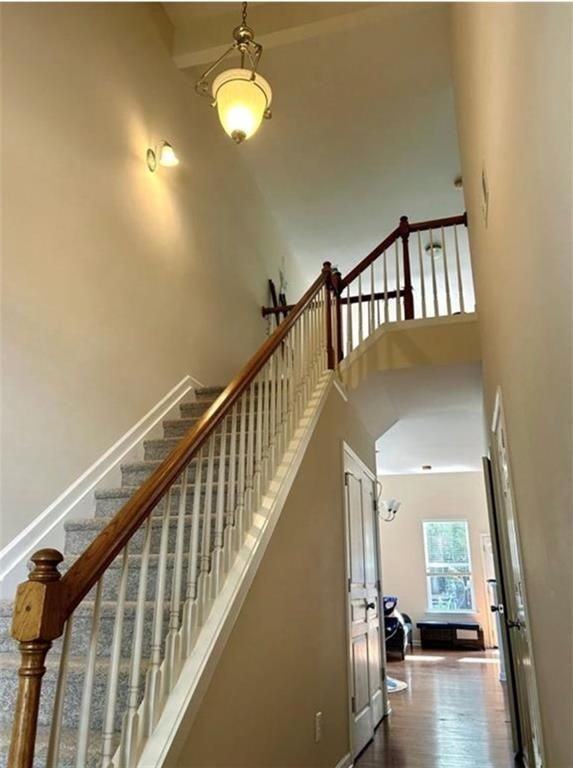 220 Stone Park Dr - Photo 4 of 34
