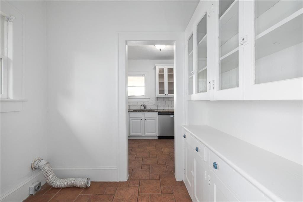 257 Stovall St Se - Photo 7 of 15