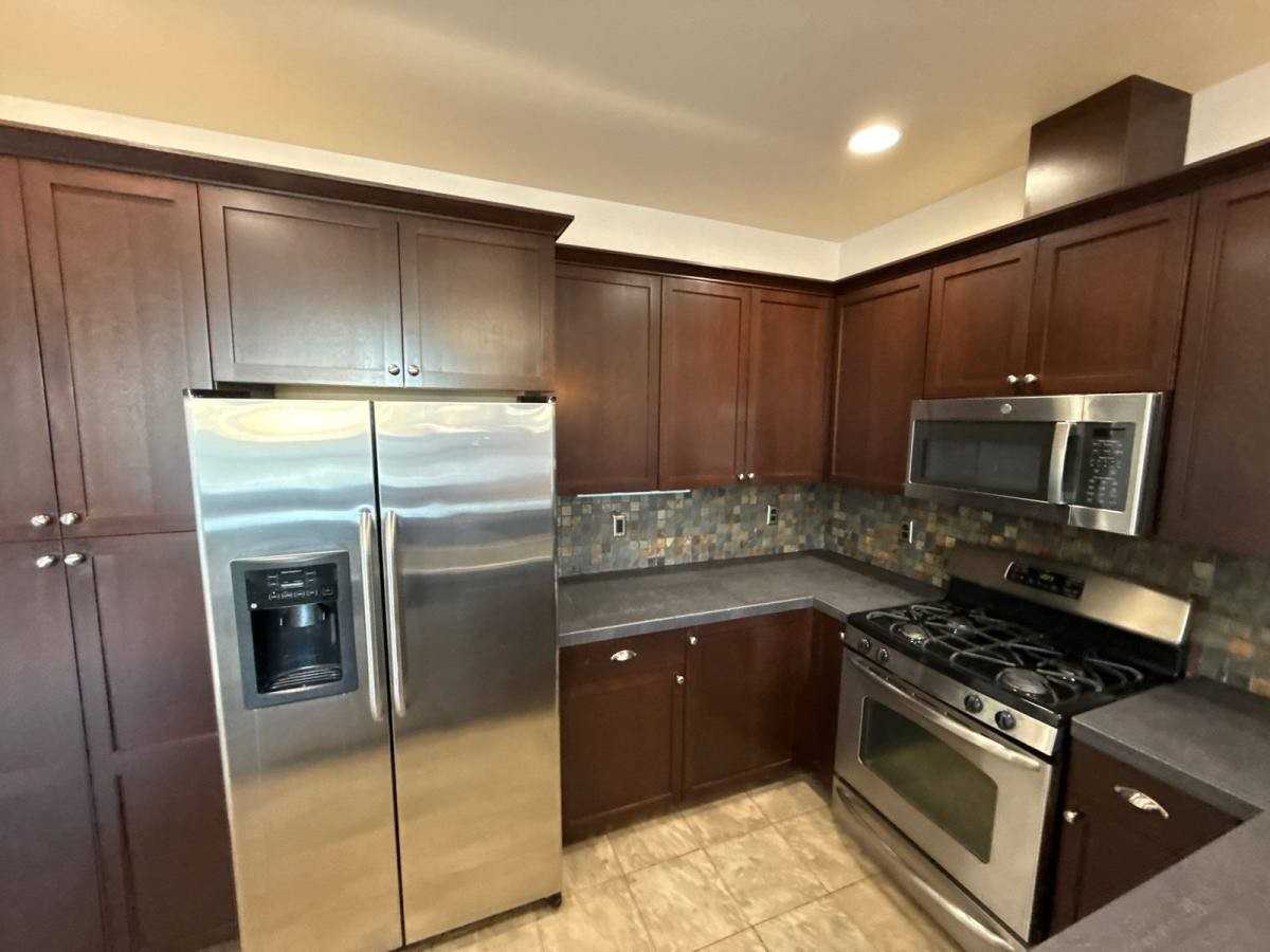 160 Liberty St Ne #B38 - Photo 6 of 8