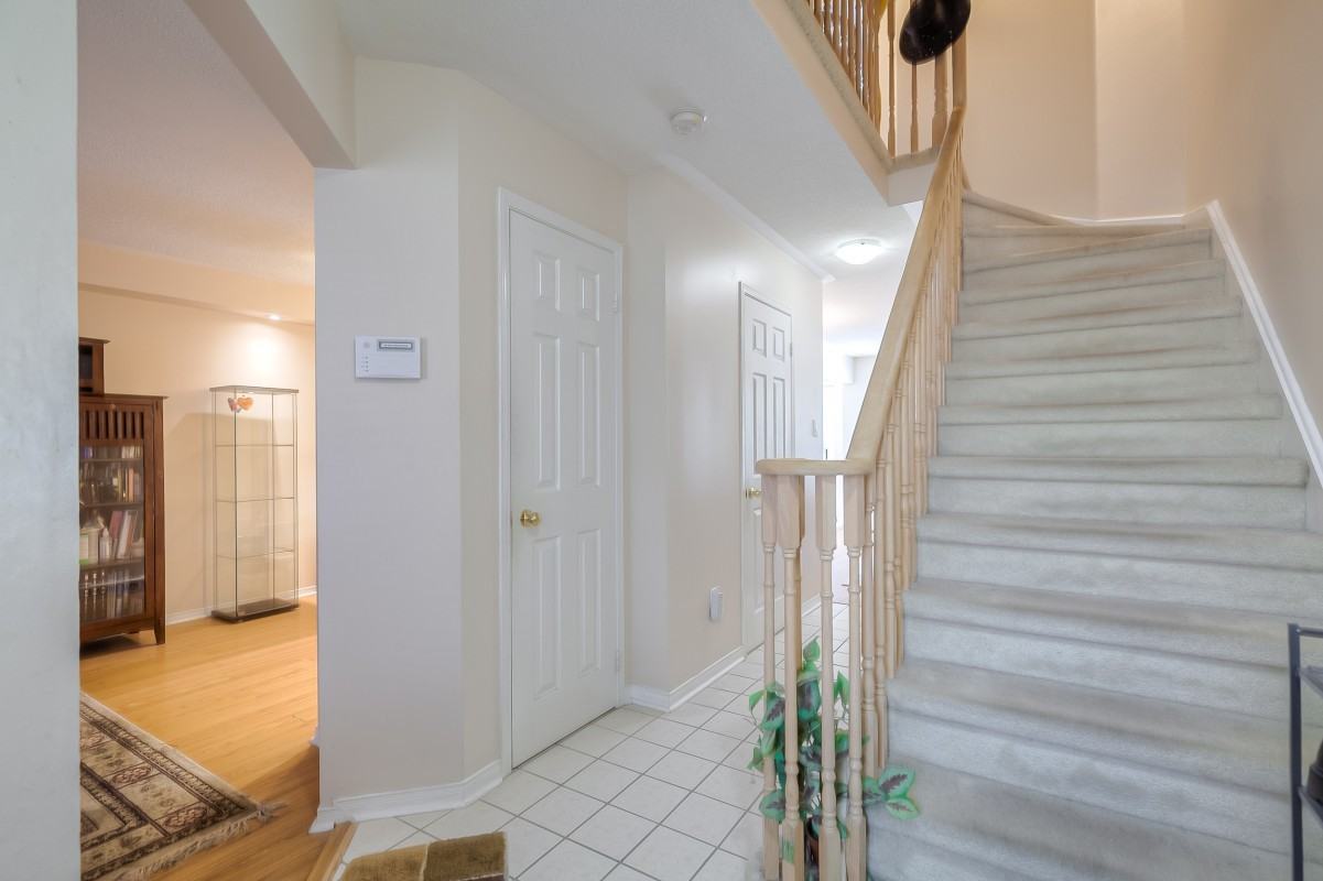 2555 Thomas St #107 - Photo 2 of 36