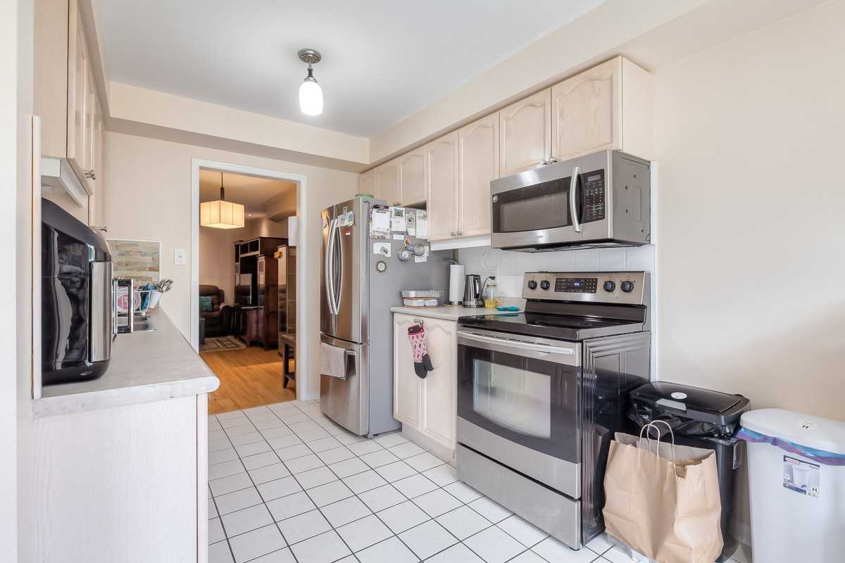 2555 Thomas St #107 - Photo 7 of 36