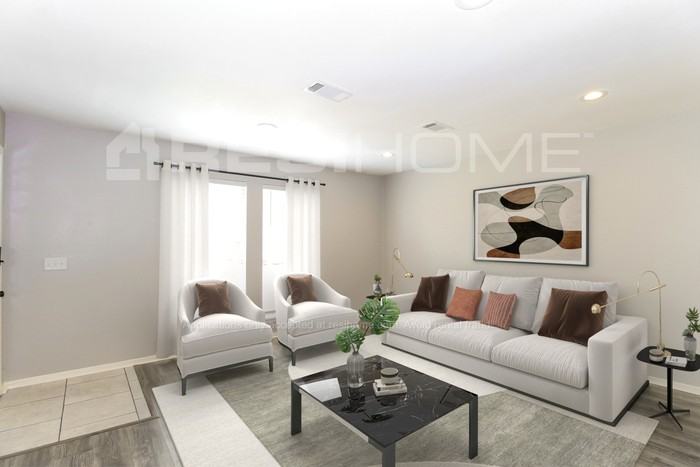 1021 Baldwin St - Photo 5 of 18