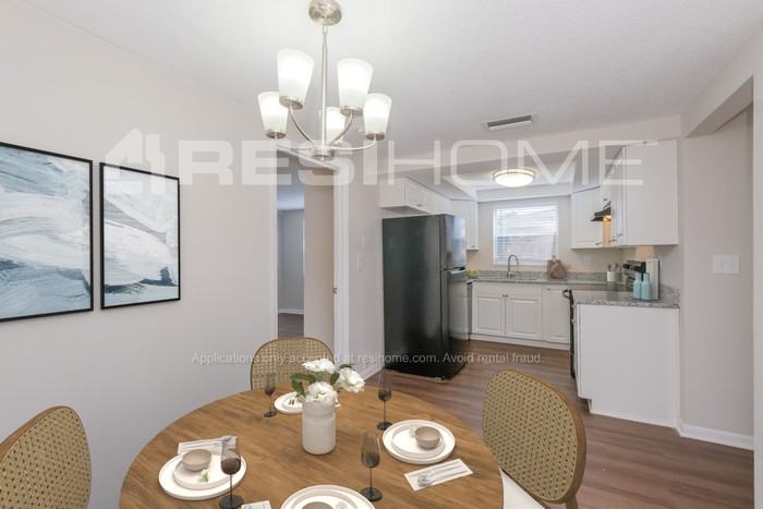 7301 Moravian Dr - Photo 2 of 17