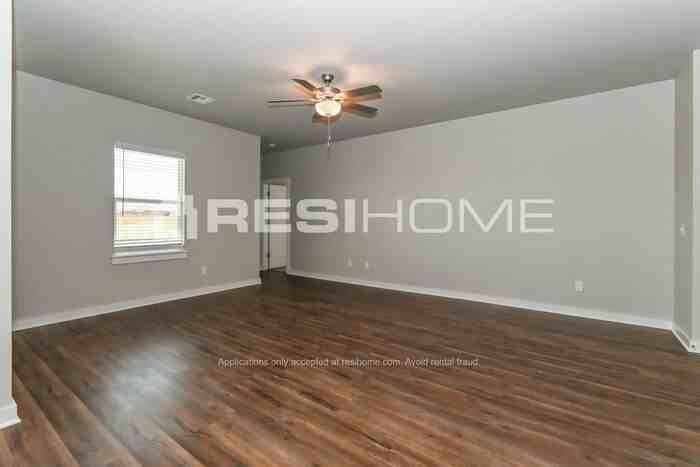 14312 Peach Tree Dr - Photo 6 of 21