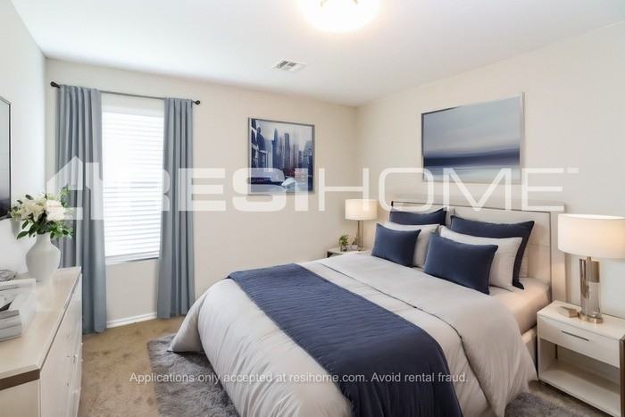 916 Klare Ln - Photo 6 of 15