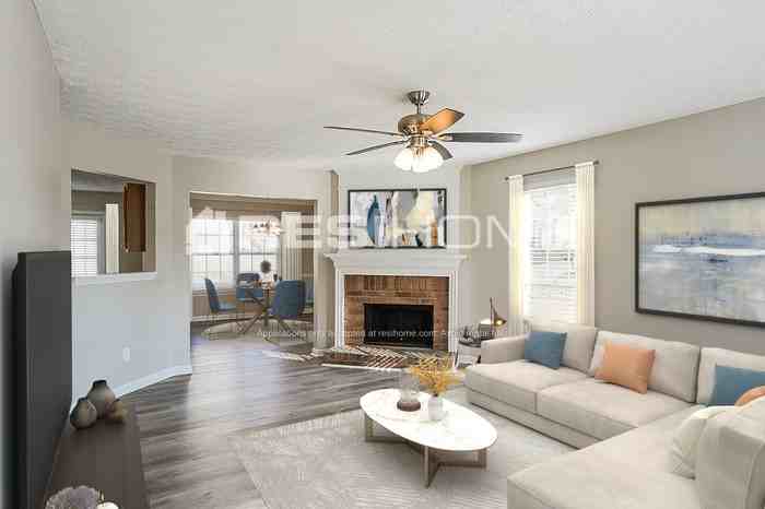 8761 Valley Lakes Ct - Photo 6 of 21