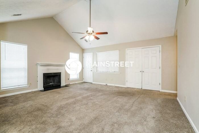 1260 Iron Gate Blvd - Photo 4 of 17