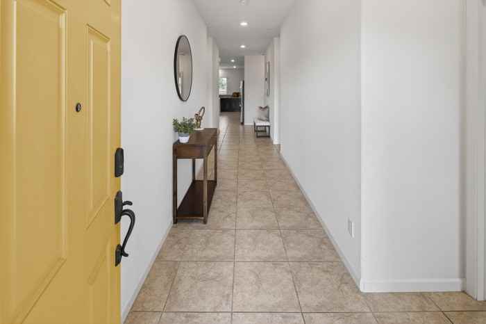 2520 Provincetown Way - Photo 4 of 44