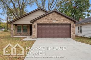 featured image of 2102 Moss St