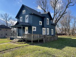 featured image of 1006 Chittock Ave #A