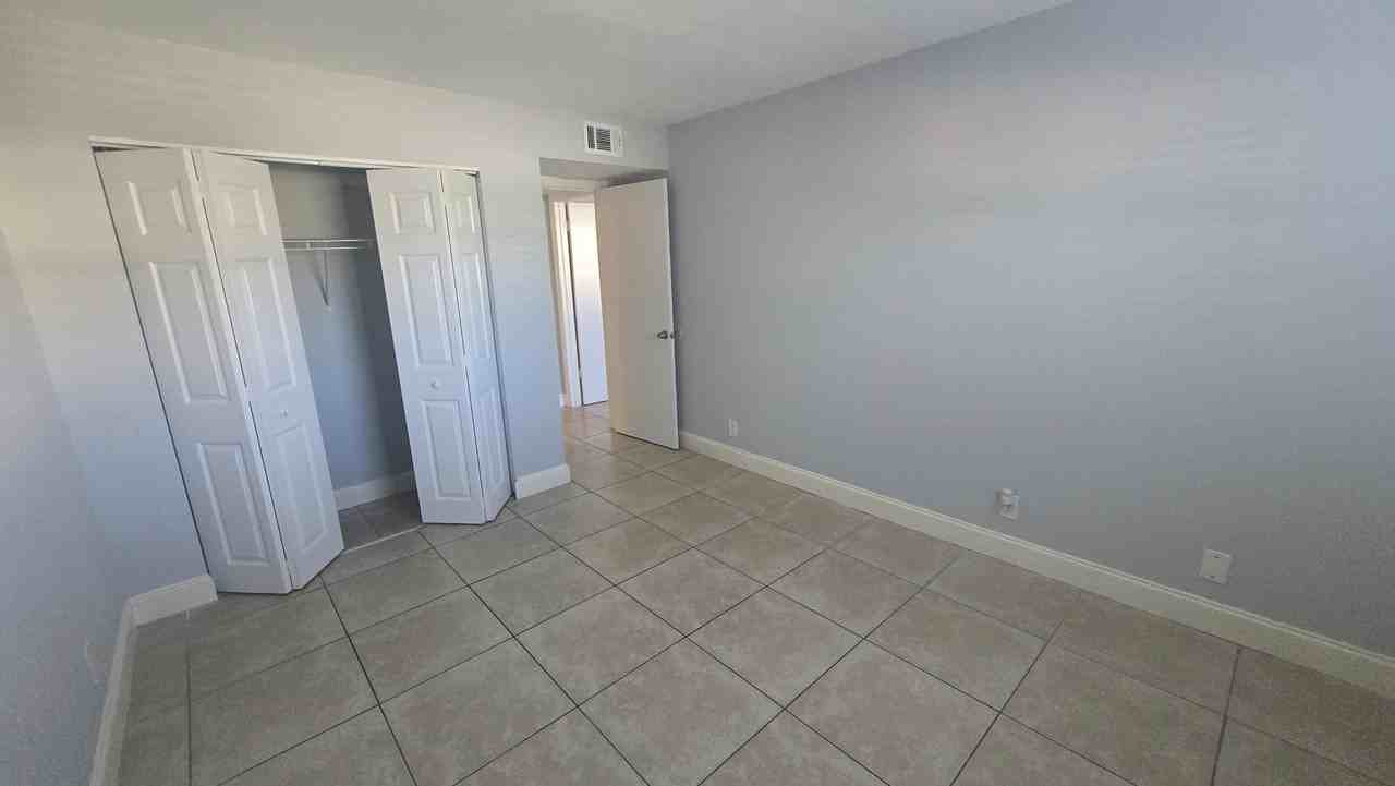 11606 Nw 29th St #1A - Photo 7 of 13