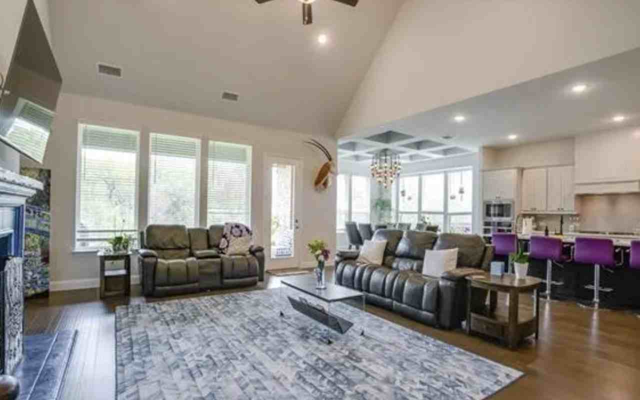 2017 Angus Dr #NA - Photo 4 of 18