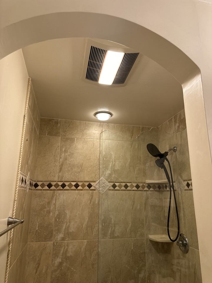 932 Peninsula Ave #404 - Photo 6 of 20