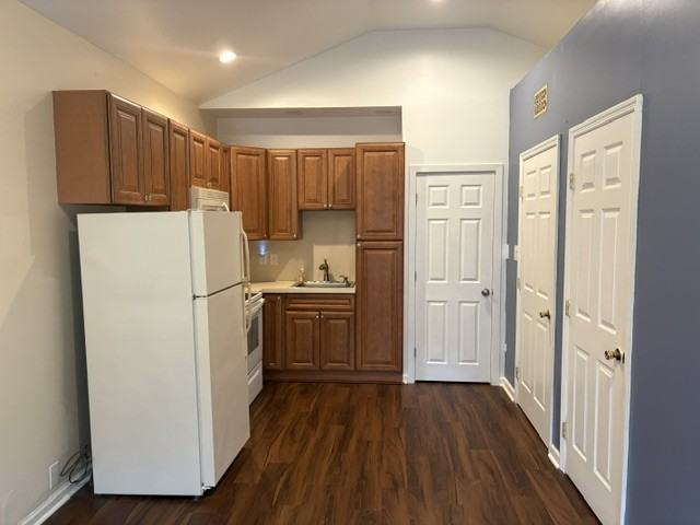 203 Brookside Dr #2 - Photo 4 of 11