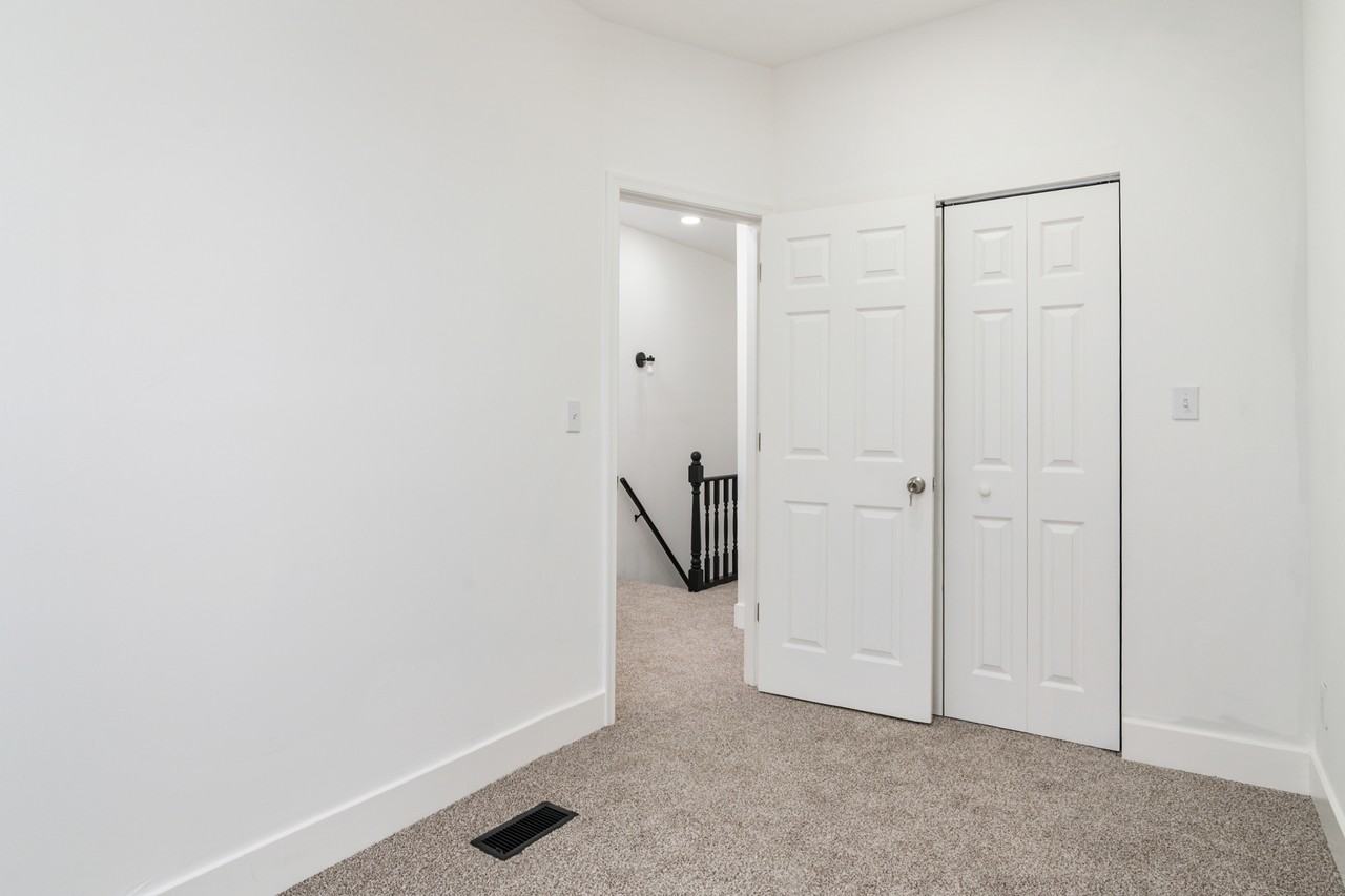 62 N Gorman Ave #NA - Photo 6 of 20