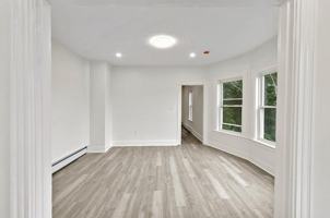 featured image of 551 Chestnut St #2