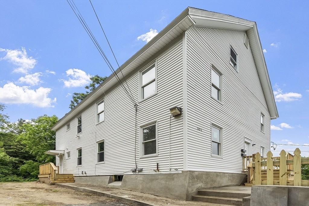 551 Chestnut St #2 - Photo 3 of 12