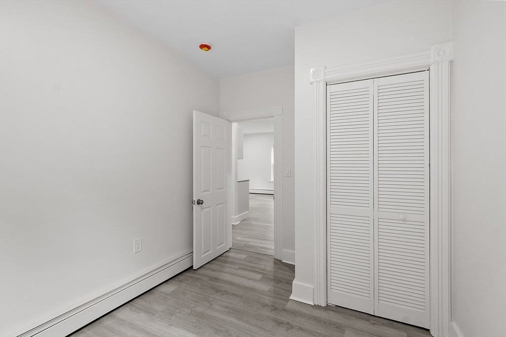 551 Chestnut St #2 - Photo 5 of 12