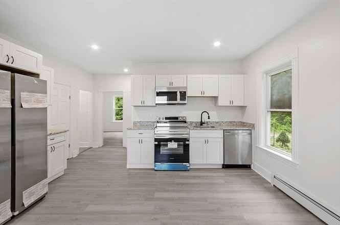 551 Chestnut St #2 - Photo 6 of 12