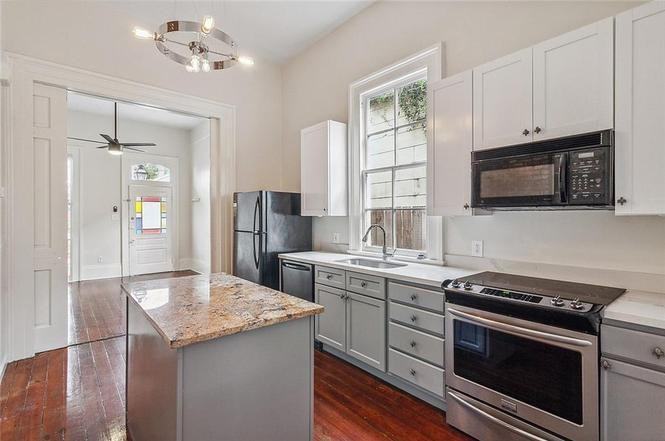 334 Elmira Ave #334 - Photo 3 of 11