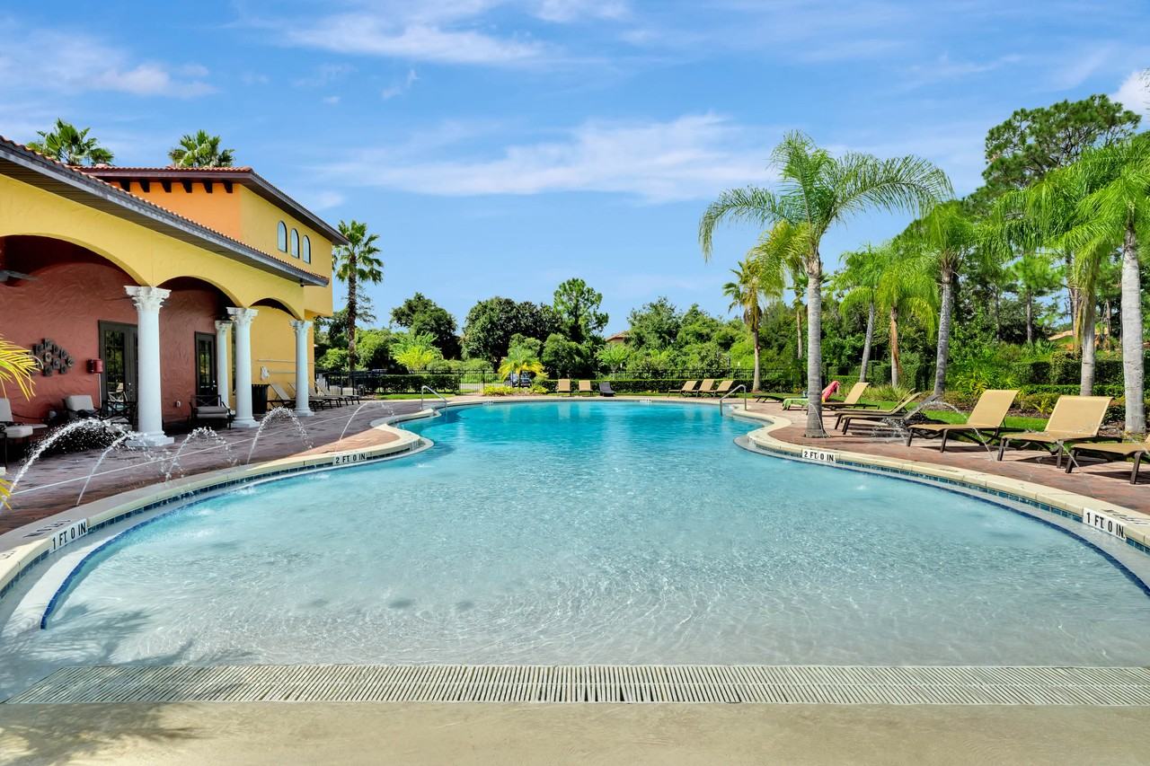 101 Philippe Ct #NA - Photo 2 of 21
