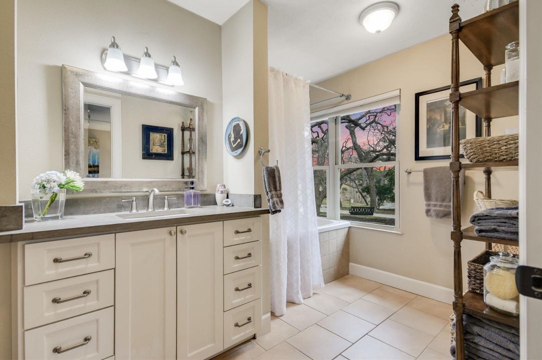 1920 River Rd #NA - Photo 5 of 19