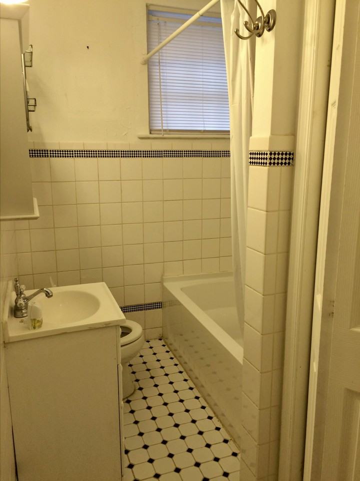 1910 Fairmount Ave #1R - Photo 5 of 9