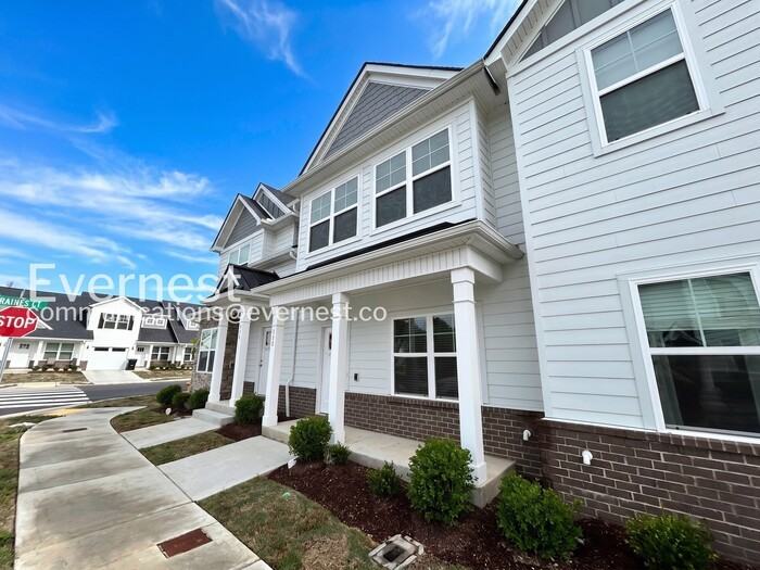 232 Ansley Way - Photo 3 of 28