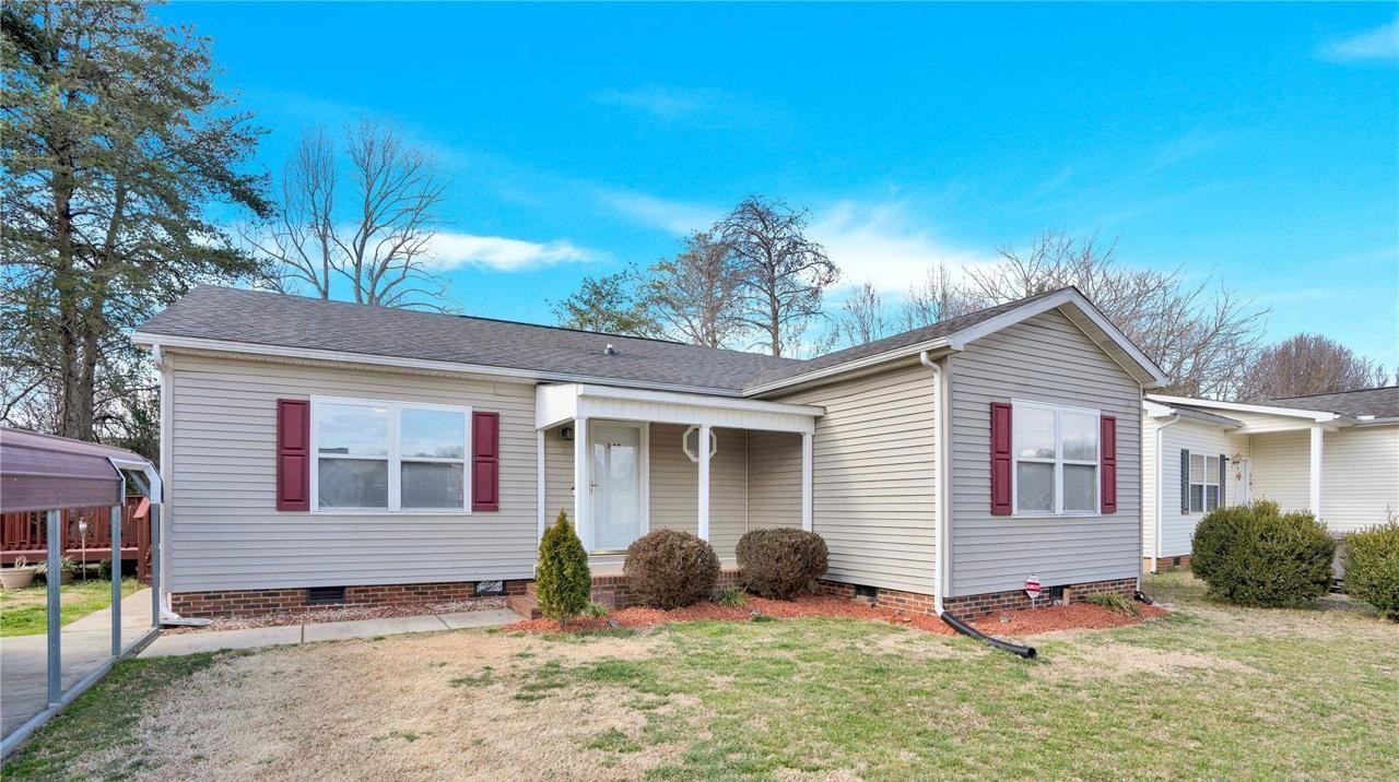 340 Vernon Ln #NA - Photo 2 of 16