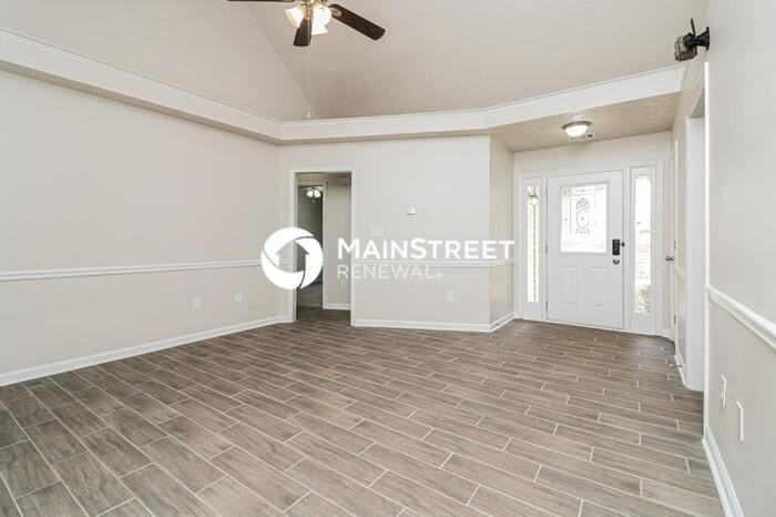 80 Lark Rd - Photo 3 of 15