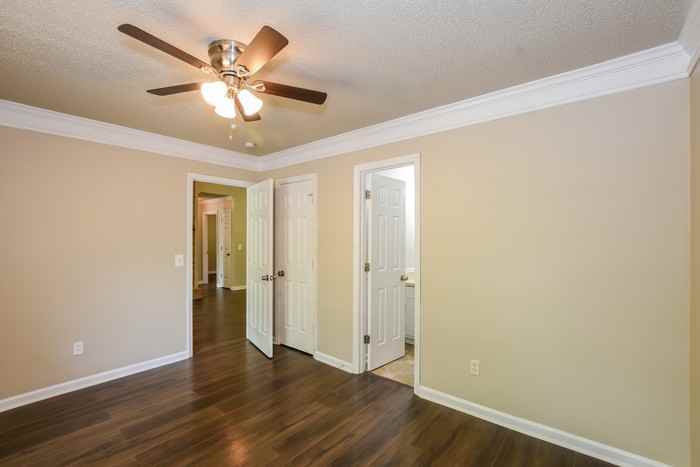 14155 Creek Hl - Photo 7 of 10