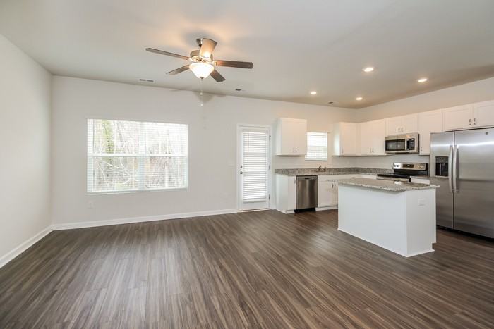 191 Dorian Loop - Photo 4 of 15