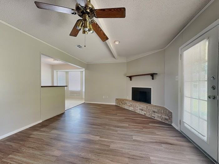 316 Quail Creek Dr - Photo 5 of 21