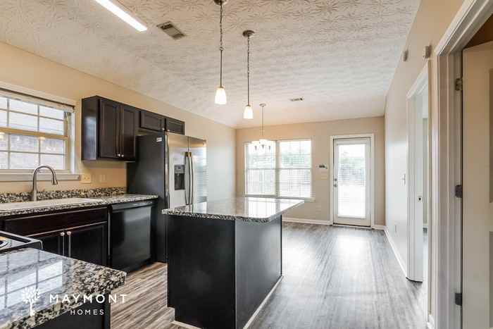 1677 Buena Vista Blvd - Photo 5 of 11