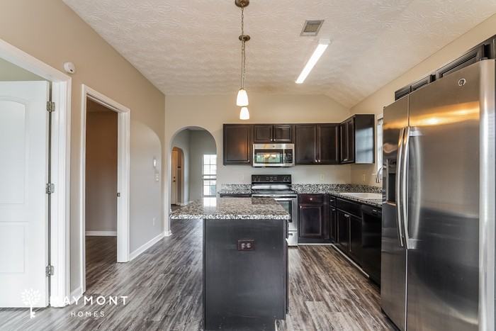 1677 Buena Vista Blvd - Photo 6 of 11