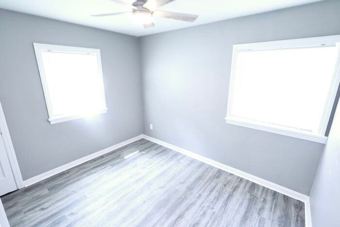 3654 W 107th St - Photo 5 of 10