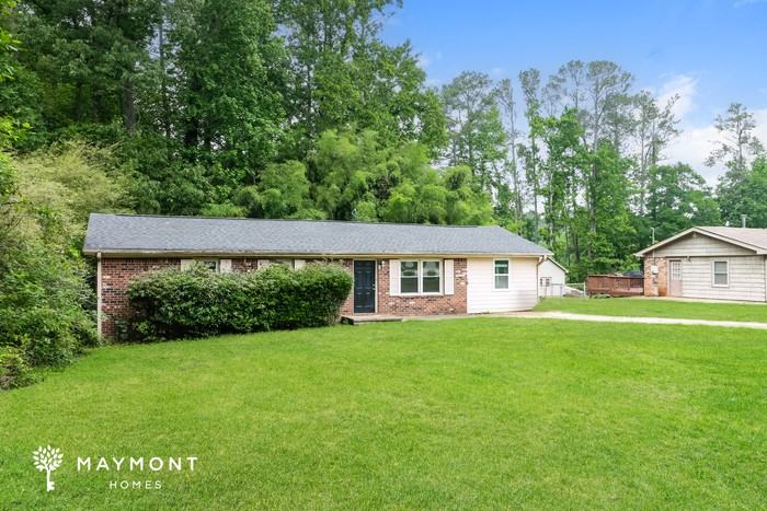 4590 Ridgeview Dr - Photo 2 of 3