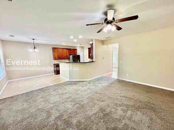 5867 Pine Rd - Photo 5 of 35