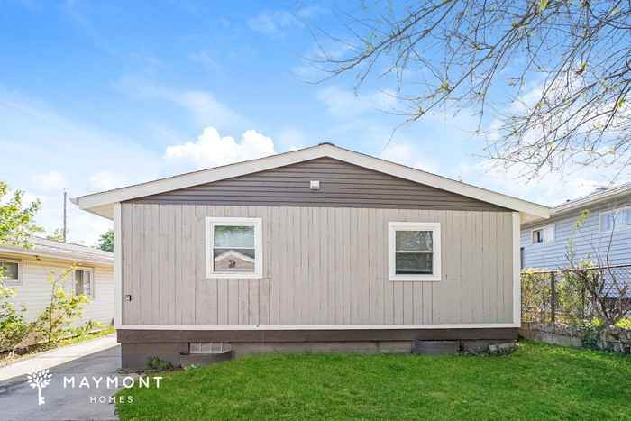 4772 E 174th St - Photo 3 of 3