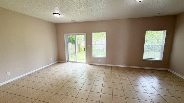 3718 Laurel Cherry Ln - Photo 7 of 14