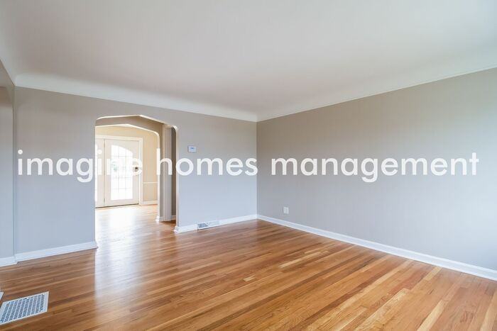 4113 Orchard Ln - Photo 4 of 18