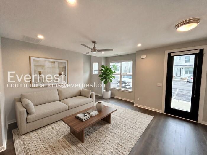 206 Jeffries Way - Photo 3 of 23